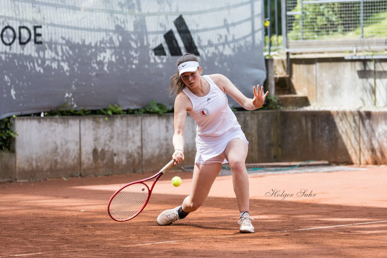 Adelina Krüger 27 - RL der Club an der Alster 2 - LTTC Rot Weiss Berlin 2 : Ergebnis: 6:3